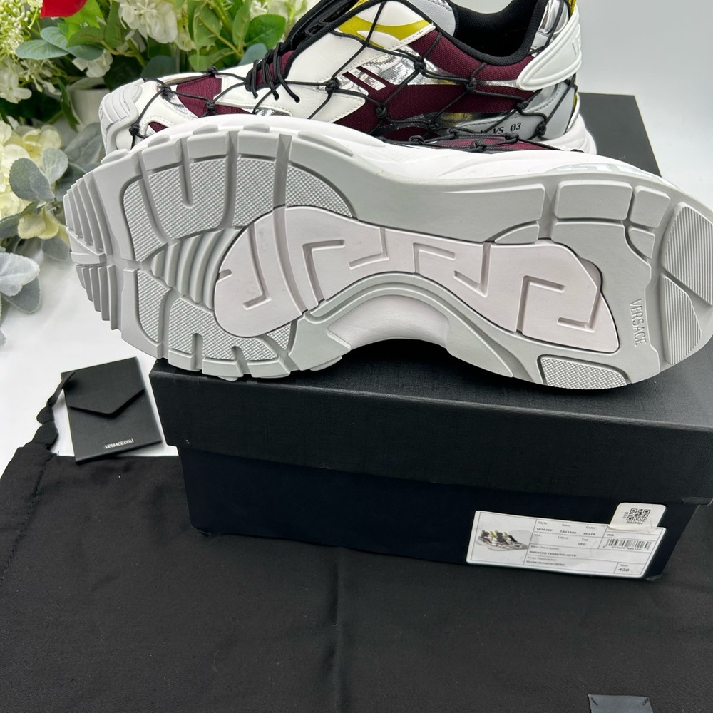 Men's Versace V3 net leather sneakers size 10 US made in Italy - Picture 7 of 12